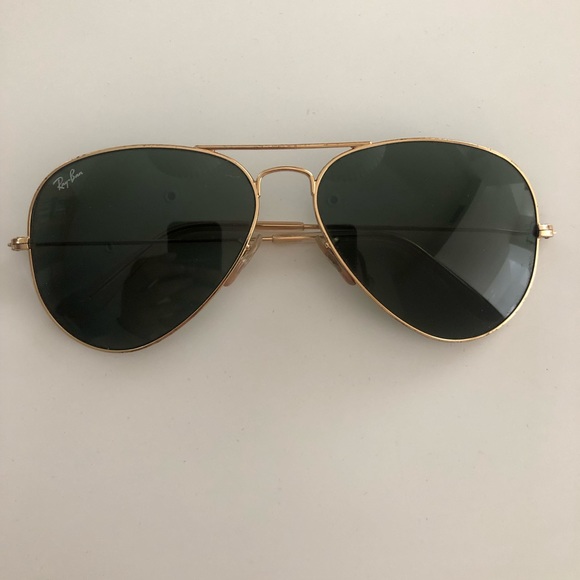 Ray-Ban Classic Aviator Sunglasses - Picture 1 of 7